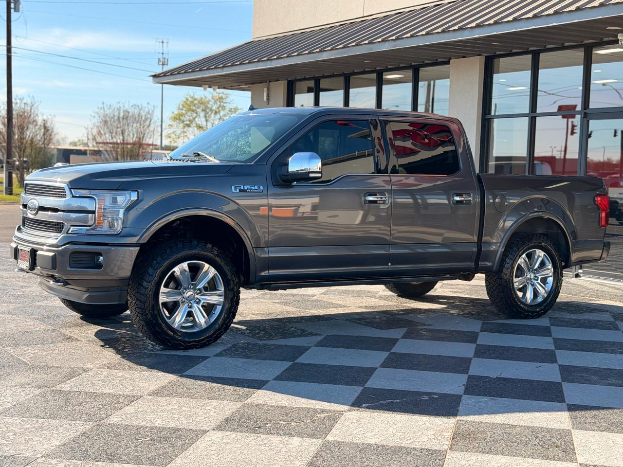 Ford F-150 Platinum 4WD SuperCrew 5.5' Box 2018