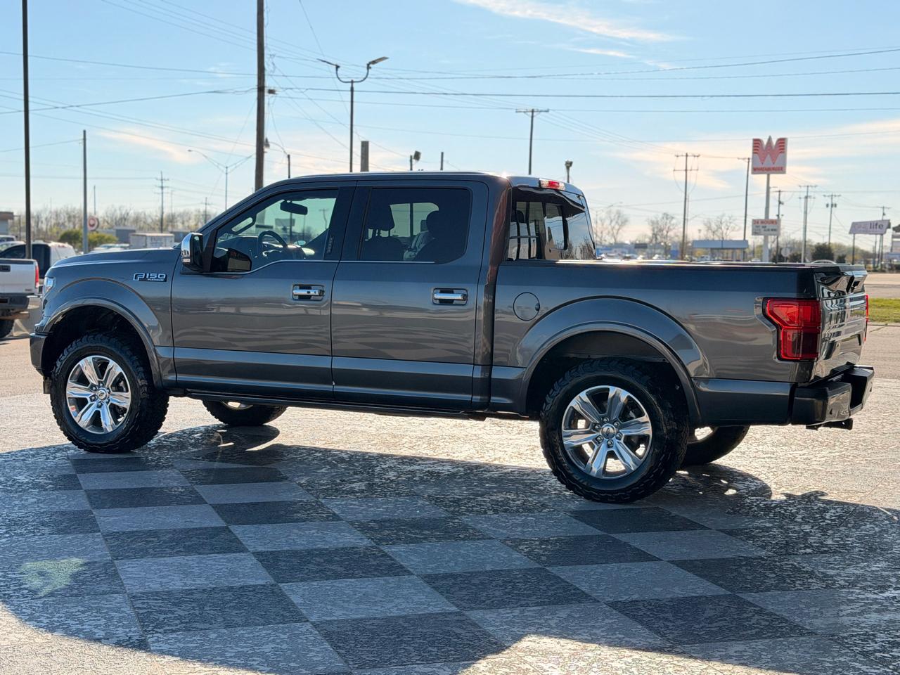 Ford F-150 Platinum 4WD SuperCrew 5.5' Box 2018