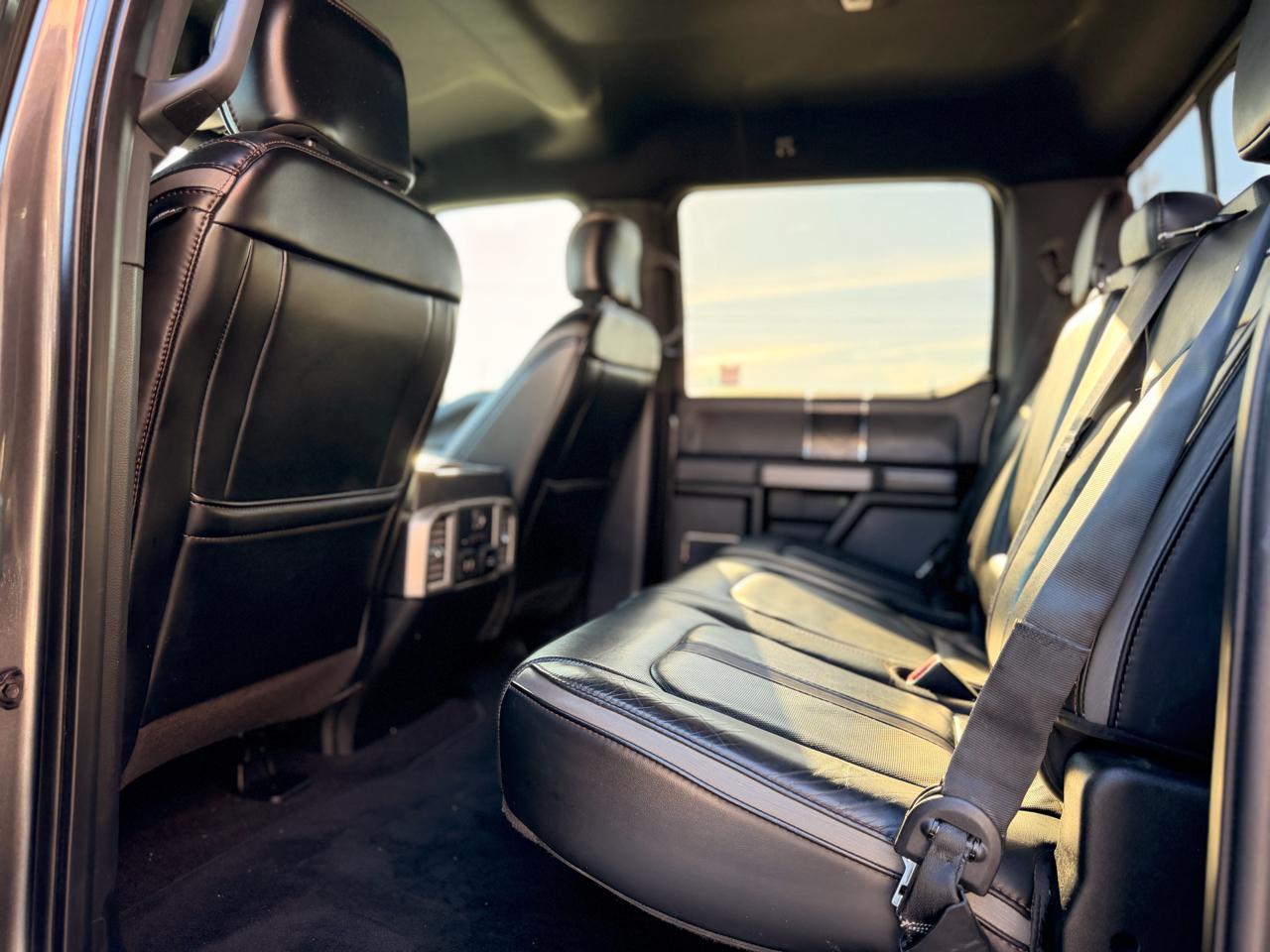 Ford F-150 Platinum 4WD SuperCrew 5.5' Box 2018