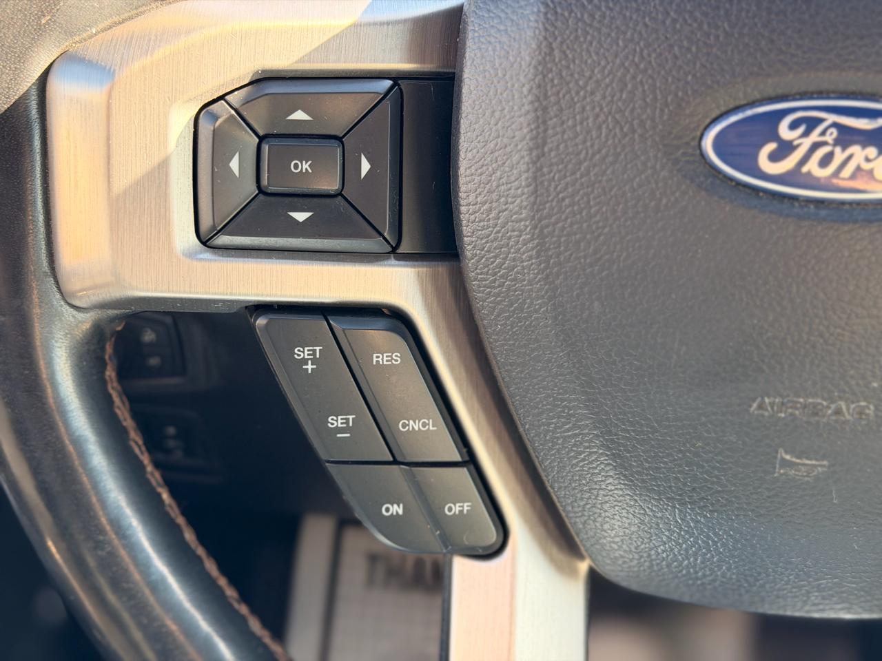 Ford F-150 Platinum 4WD SuperCrew 5.5' Box 2018