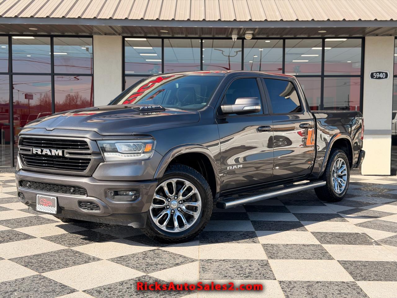 2019 RAM 1500 Laramie Crew Cab SWB 4WD