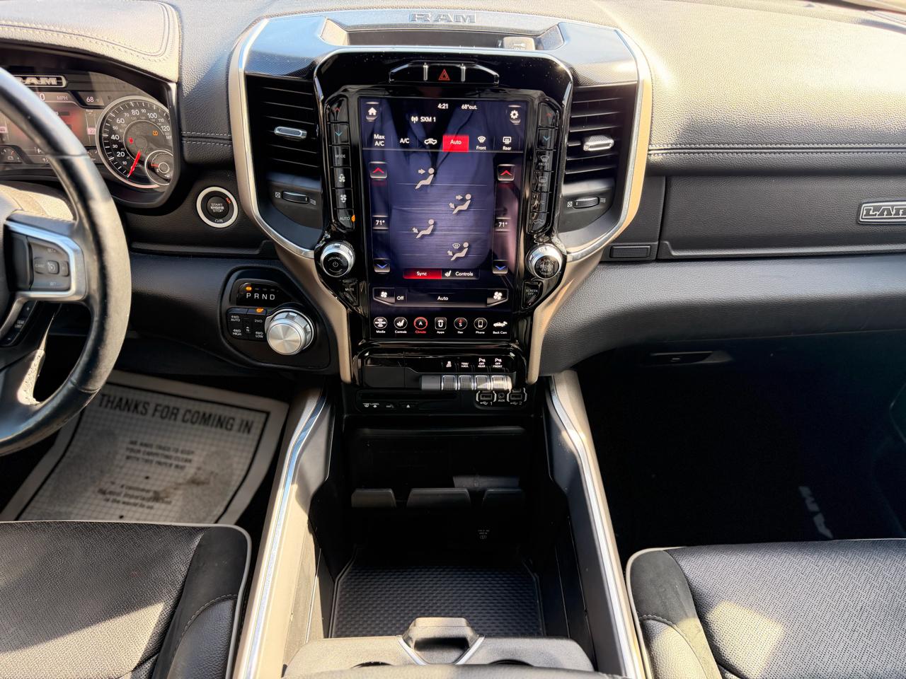 RAM 1500 Laramie Crew Cab SWB 4WD 2019