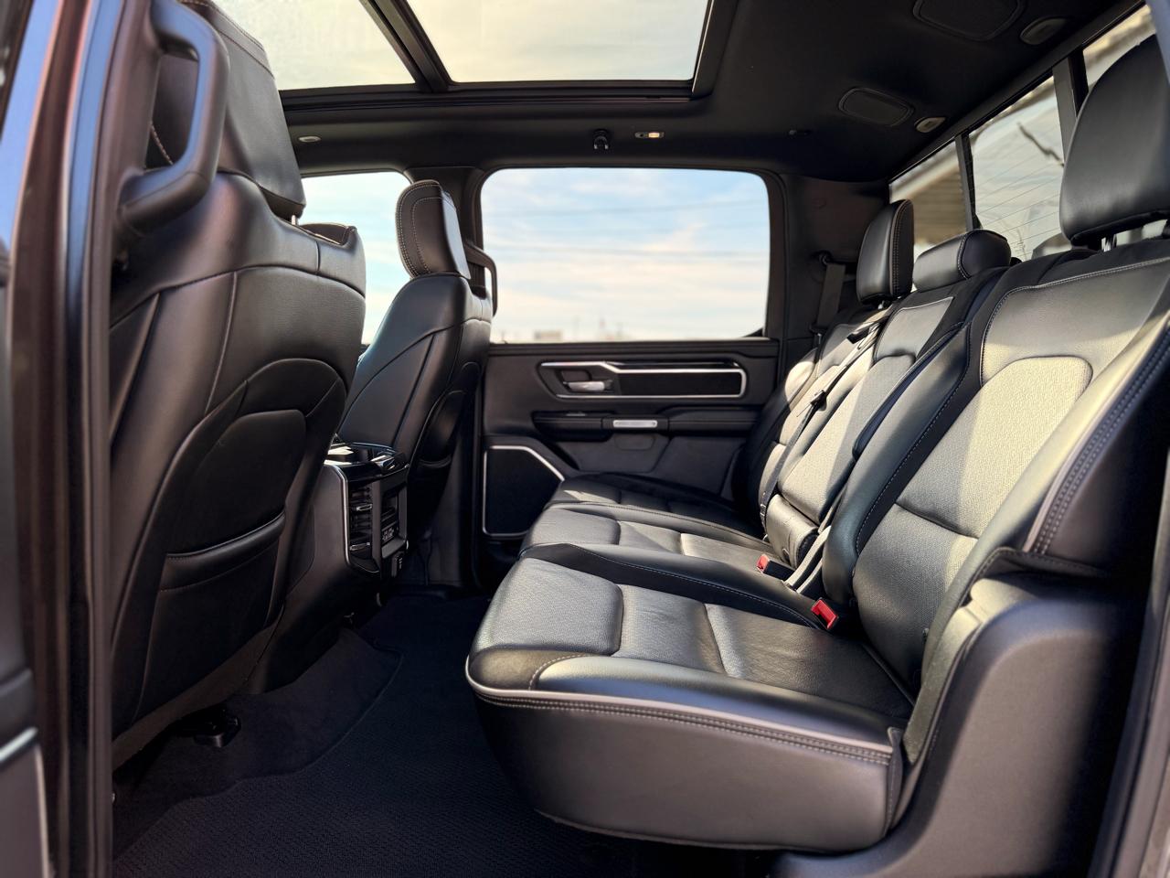 RAM 1500 Laramie Crew Cab SWB 4WD 2019