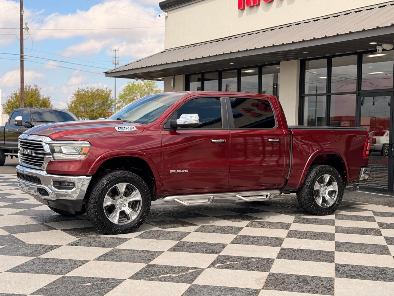 RAM 1500 Laramie Crew Cab SWB 4WD 2019