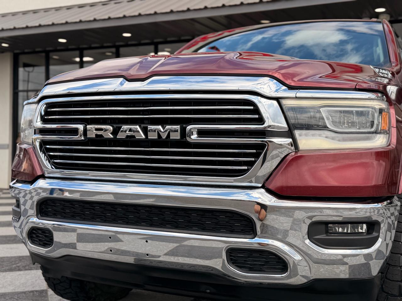 RAM 1500 Laramie Crew Cab SWB 4WD 2019
