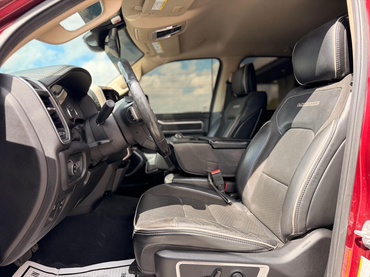 RAM 1500 Laramie Crew Cab SWB 4WD 2019