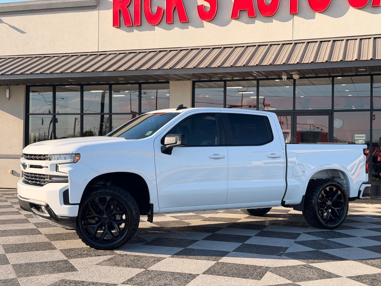 Chevrolet Silverado 1500 RST Crew Cab 4WD 2020
