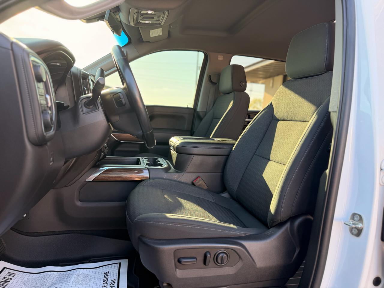 Chevrolet Silverado 1500 RST Crew Cab 4WD 2020