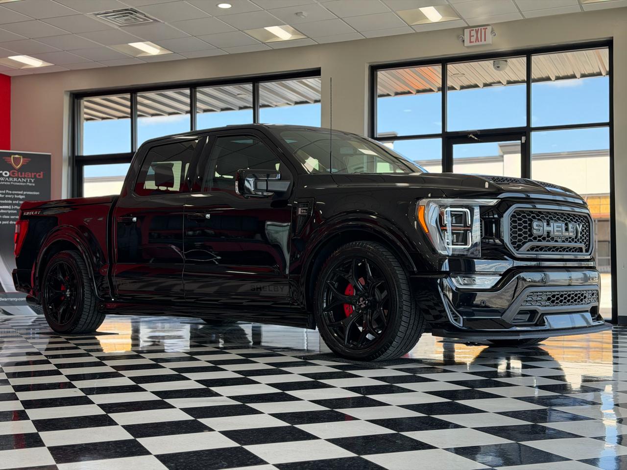 Ford F-150 Lariat SuperCrew 4WD 2022