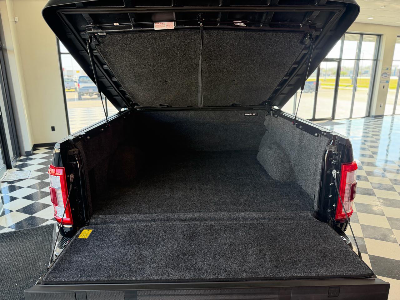 Ford F-150 Lariat SuperCrew 4WD 2022