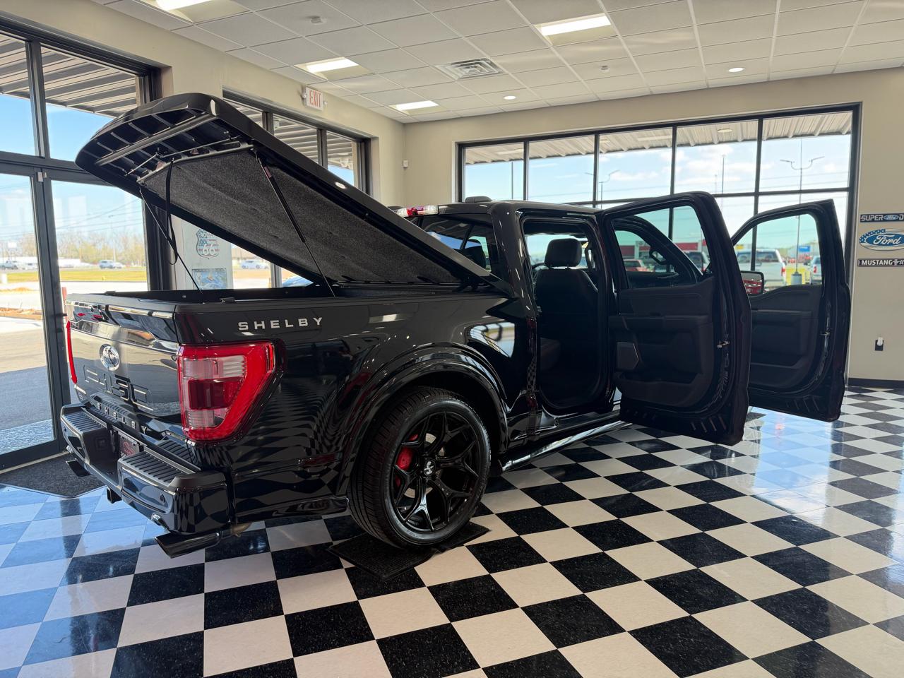 Ford F-150 Lariat SuperCrew 4WD 2022