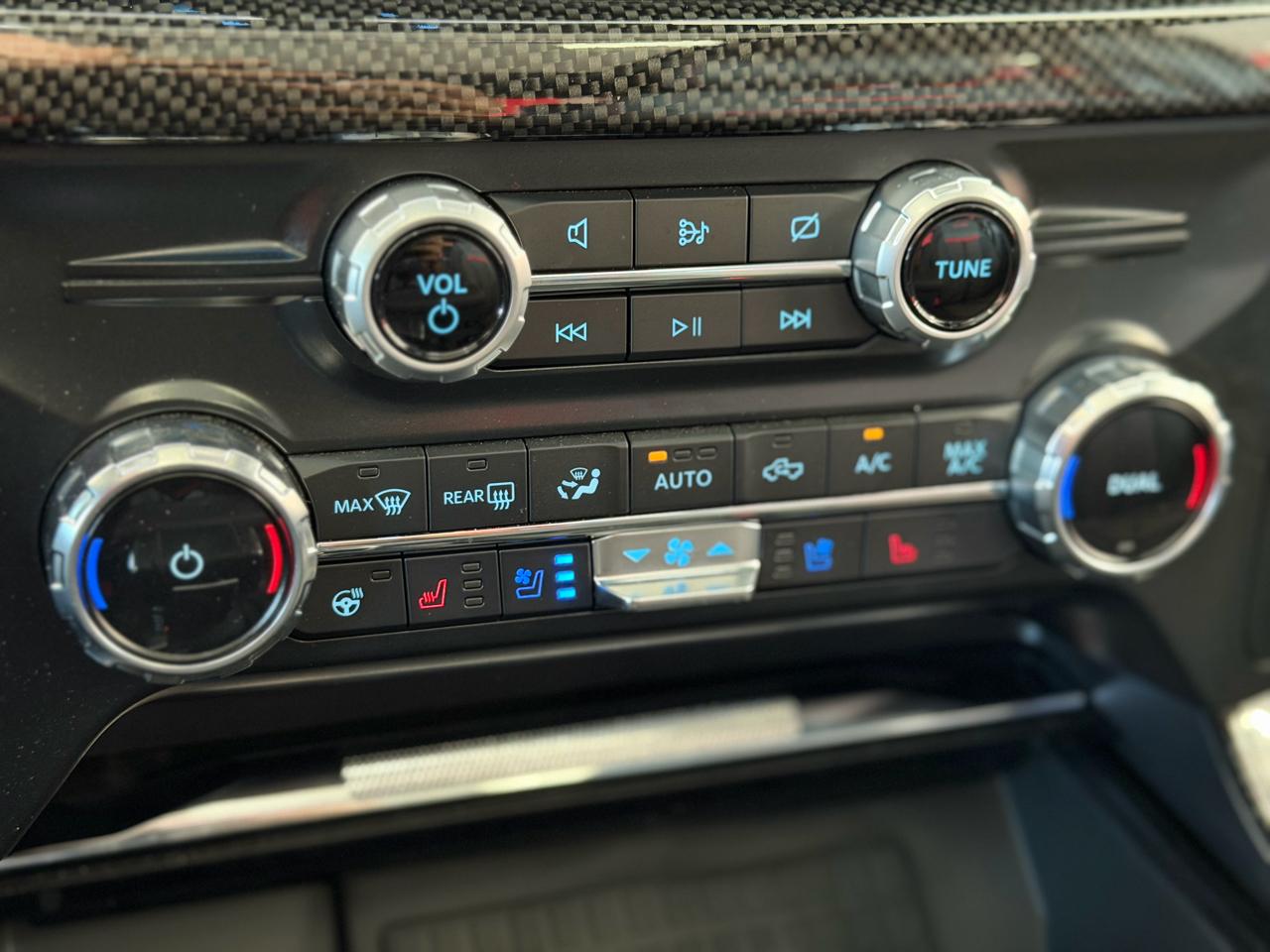 Ford F-150 Lariat SuperCrew 4WD 2022