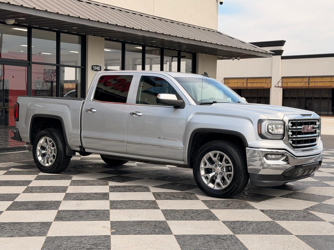 GMC Sierra 1500 SLT Crew Cab 2WD 2018