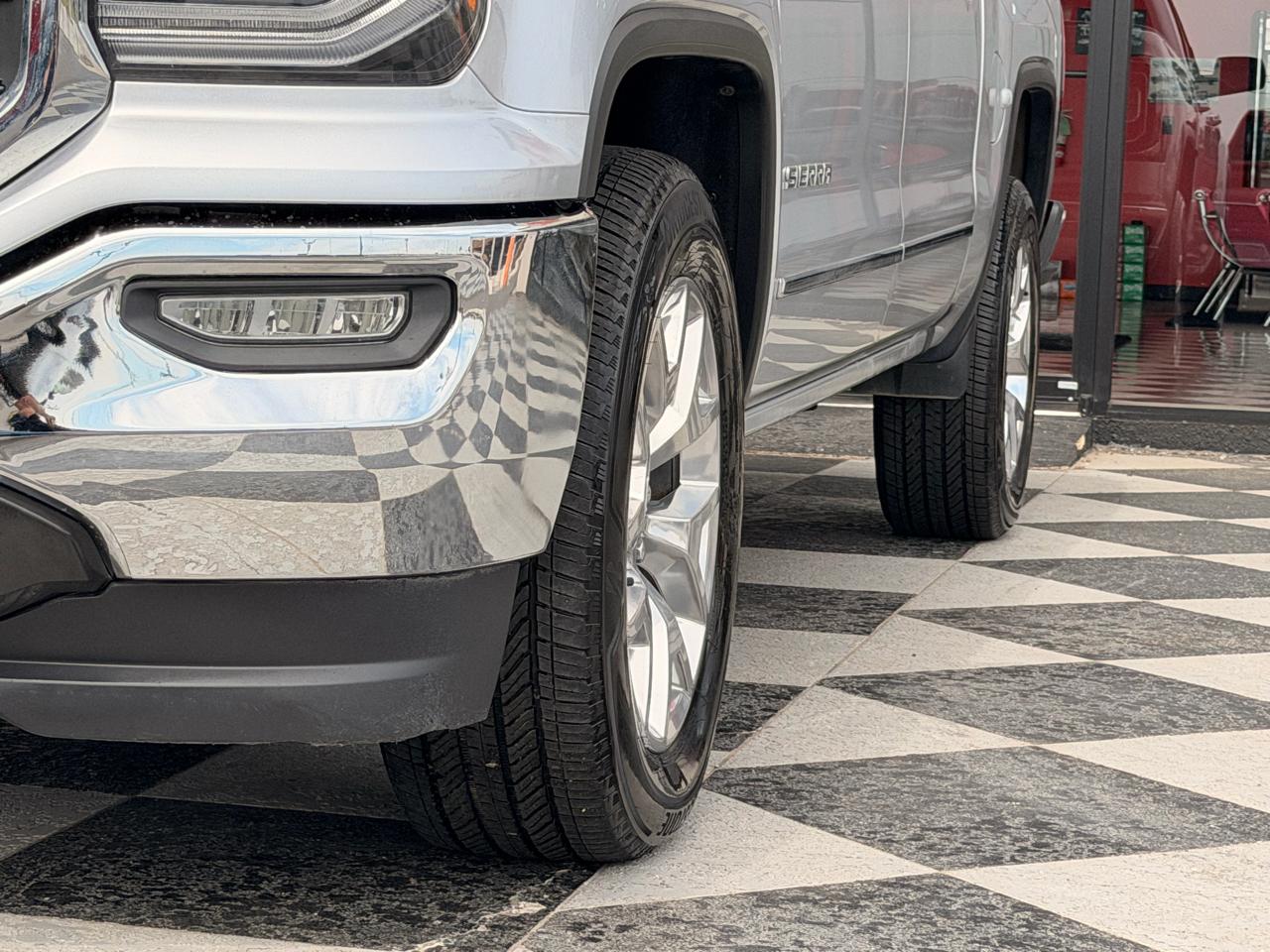 GMC Sierra 1500 SLT Crew Cab 2WD 2018