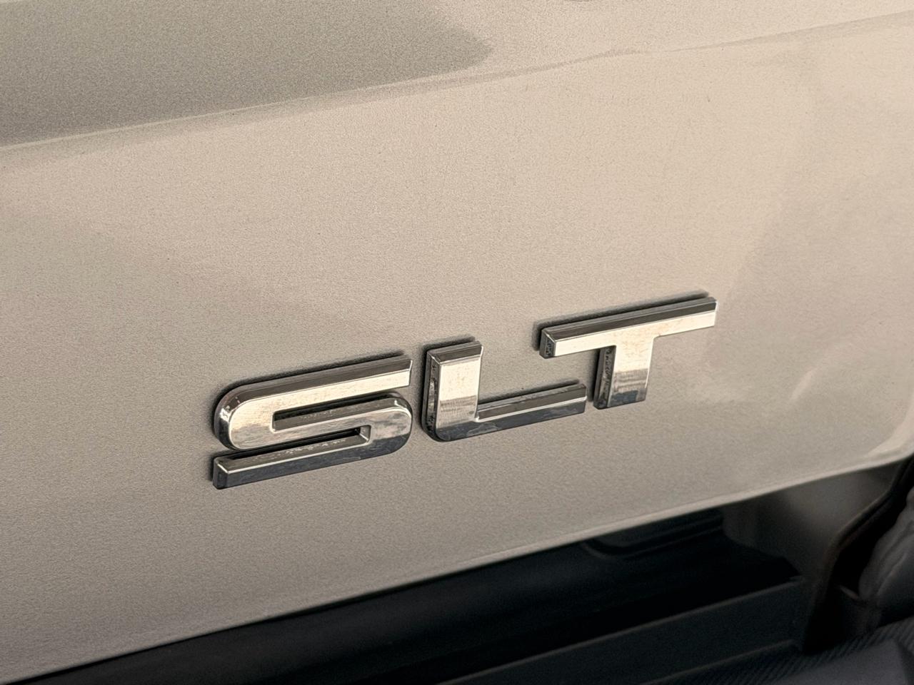 GMC Sierra 1500 SLT Crew Cab 2WD 2018