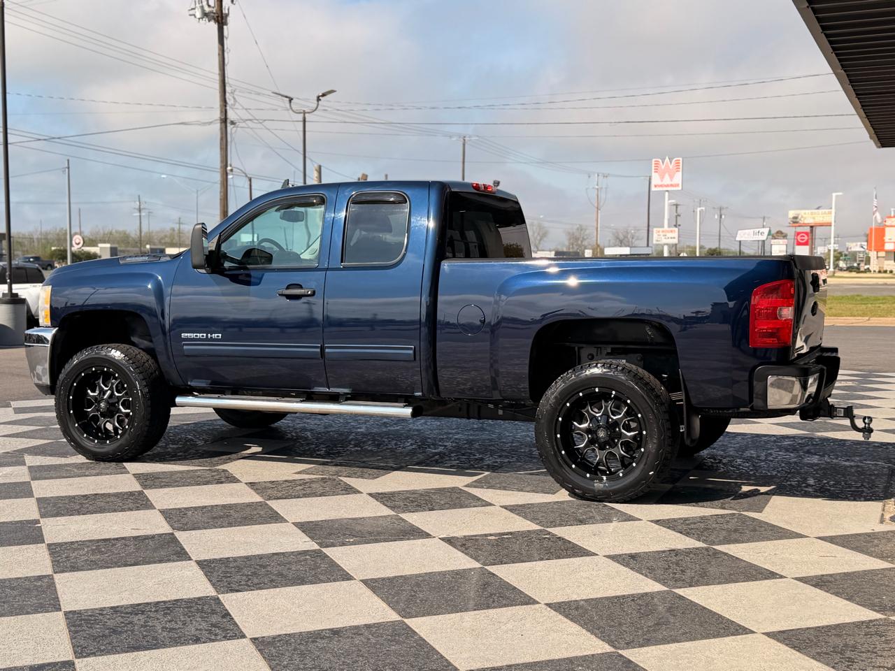 Chevrolet Silverado 2500HD LT Ext. Cab 4WD 2011