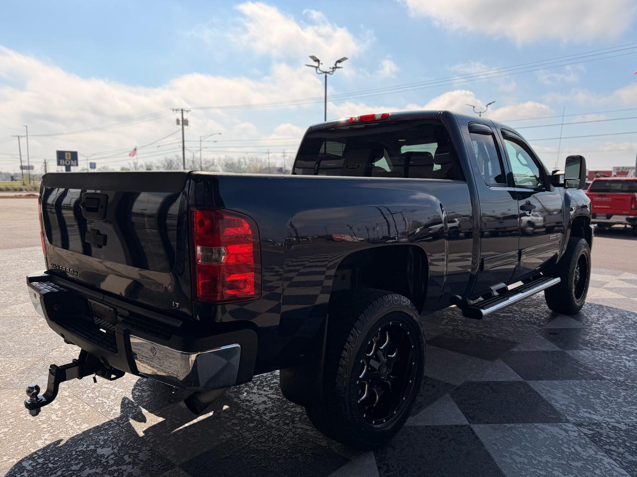 Chevrolet Silverado 2500HD LT Ext. Cab 4WD 2011