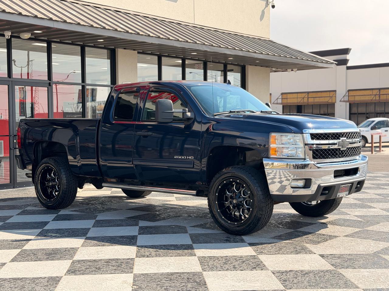 Chevrolet Silverado 2500HD LT Ext. Cab 4WD 2011