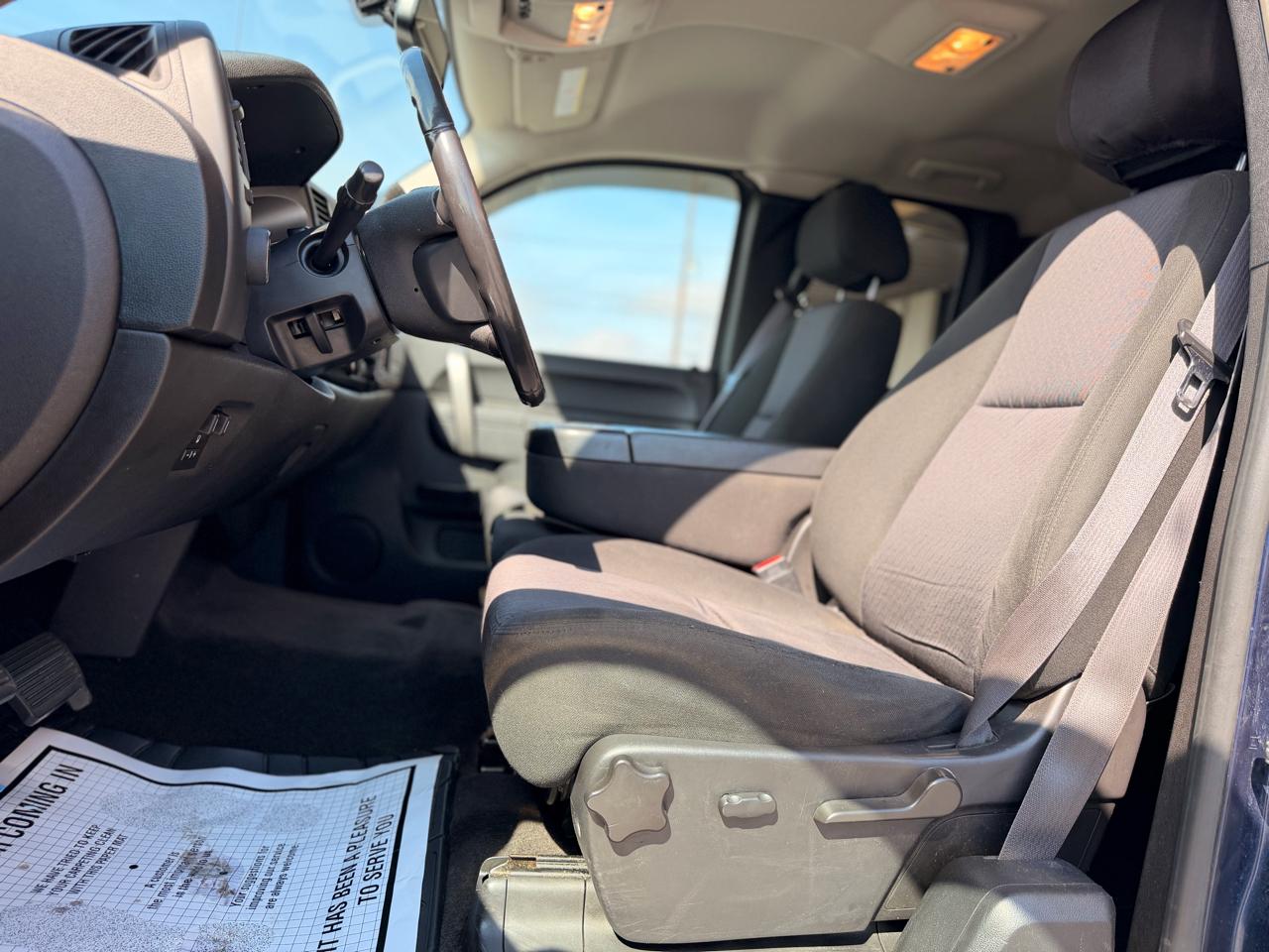 Chevrolet Silverado 2500HD LT Ext. Cab 4WD 2011