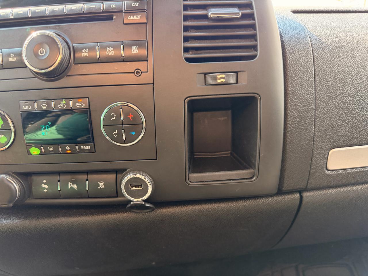 Chevrolet Silverado 2500HD LT Ext. Cab 4WD 2011