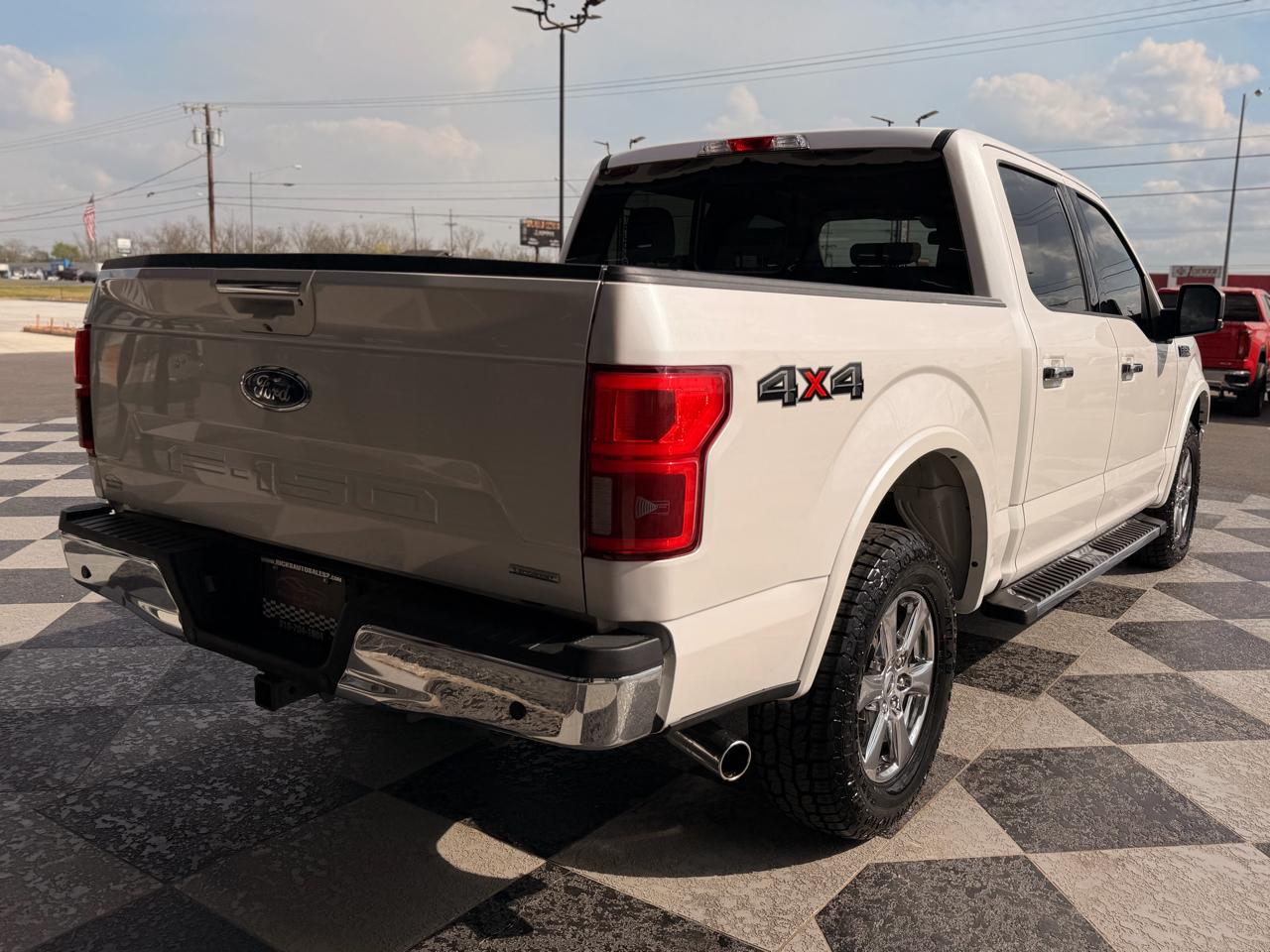 Ford F-150 Lariat 4WD SuperCrew 5.5' Box 2018