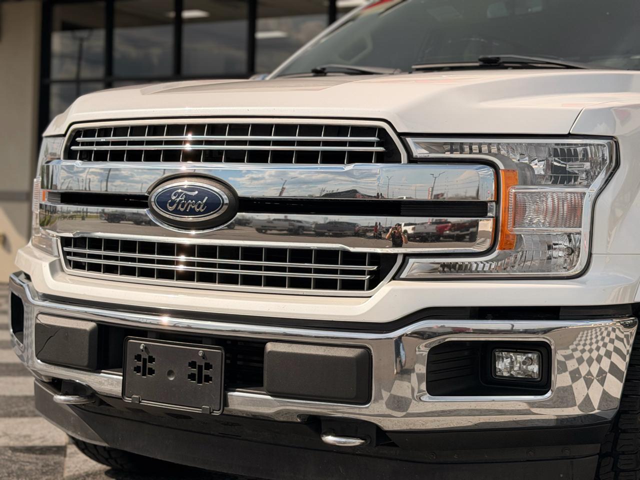 Ford F-150 Lariat 4WD SuperCrew 5.5' Box 2018