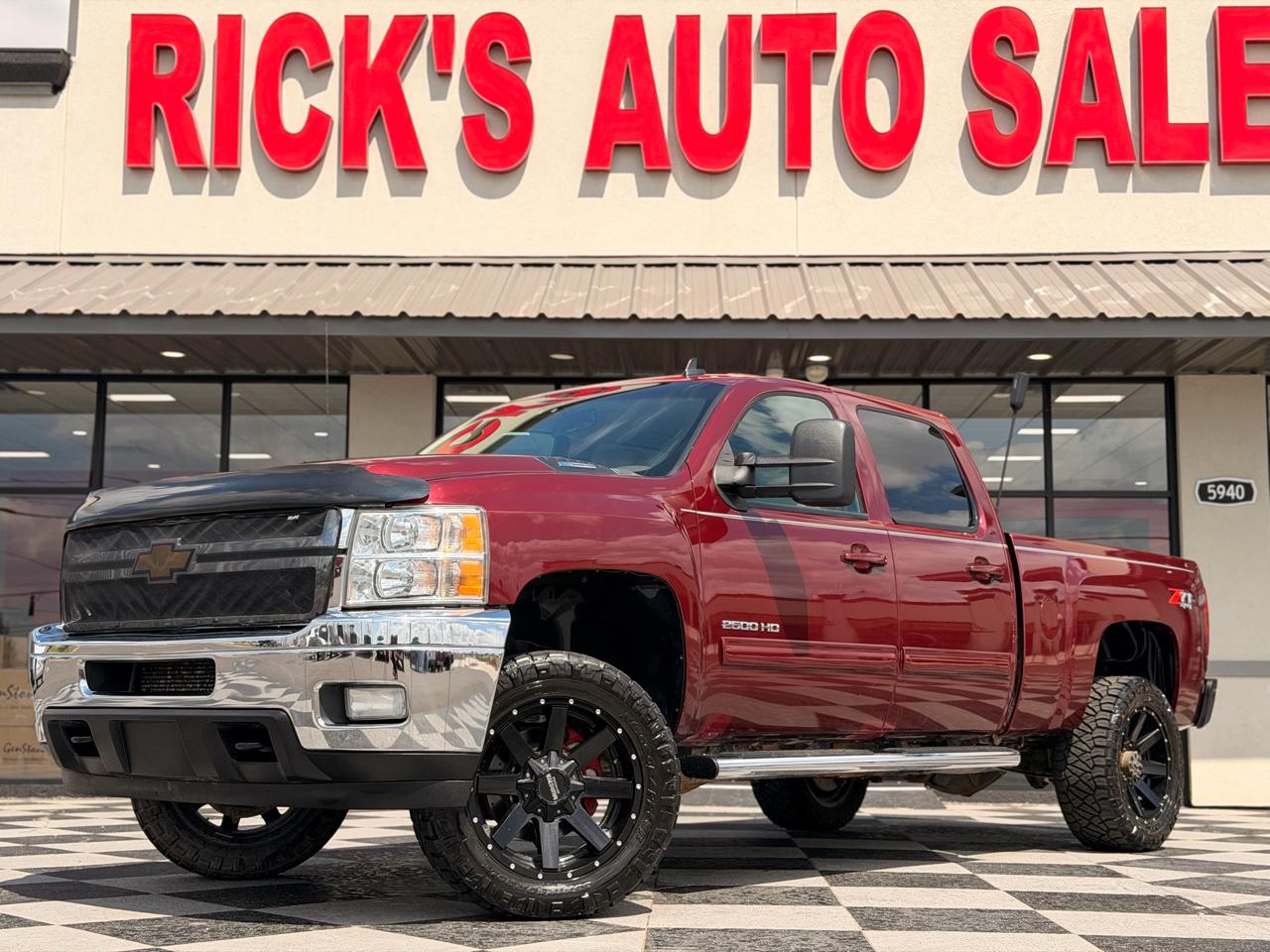 Chevrolet Silverado 2500HD LTZ Crew Cab 4WD 2013