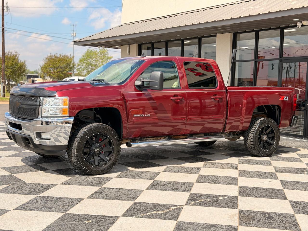 Chevrolet Silverado 2500HD LTZ Crew Cab 4WD 2013