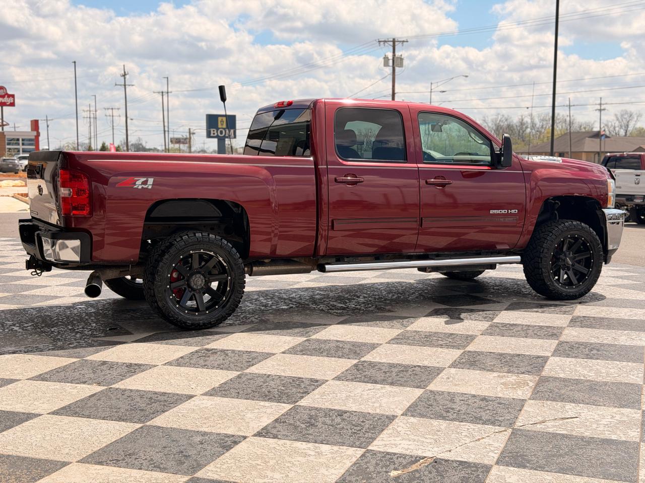 Chevrolet Silverado 2500HD LTZ Crew Cab 4WD 2013