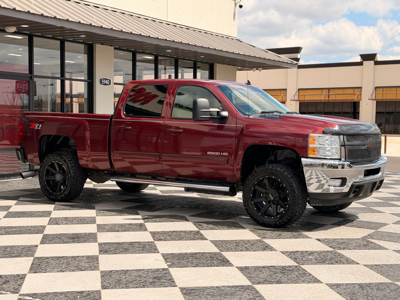 Chevrolet Silverado 2500HD LTZ Crew Cab 4WD 2013