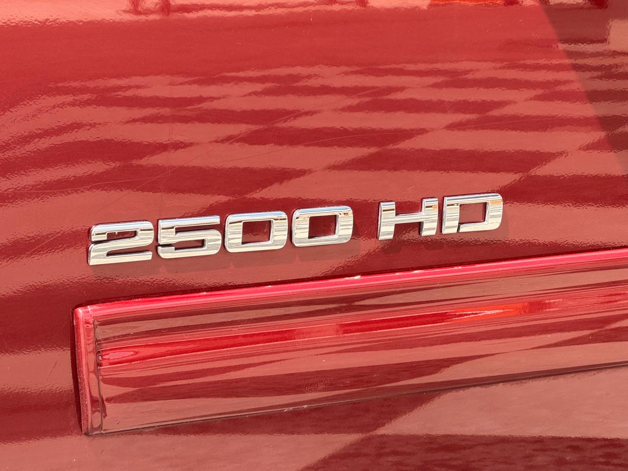 Chevrolet Silverado 2500HD LTZ Crew Cab 4WD 2013