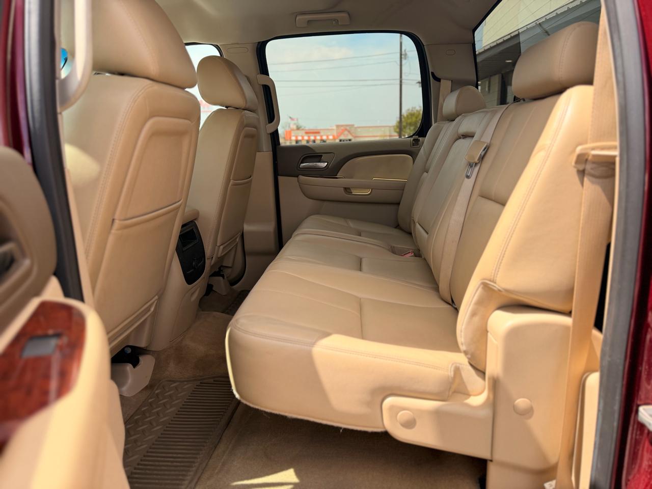 Chevrolet Silverado 2500HD LTZ Crew Cab 4WD 2013