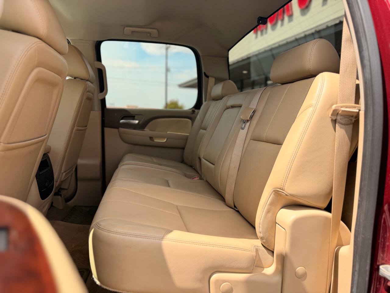 Chevrolet Silverado 2500HD LTZ Crew Cab 4WD 2013