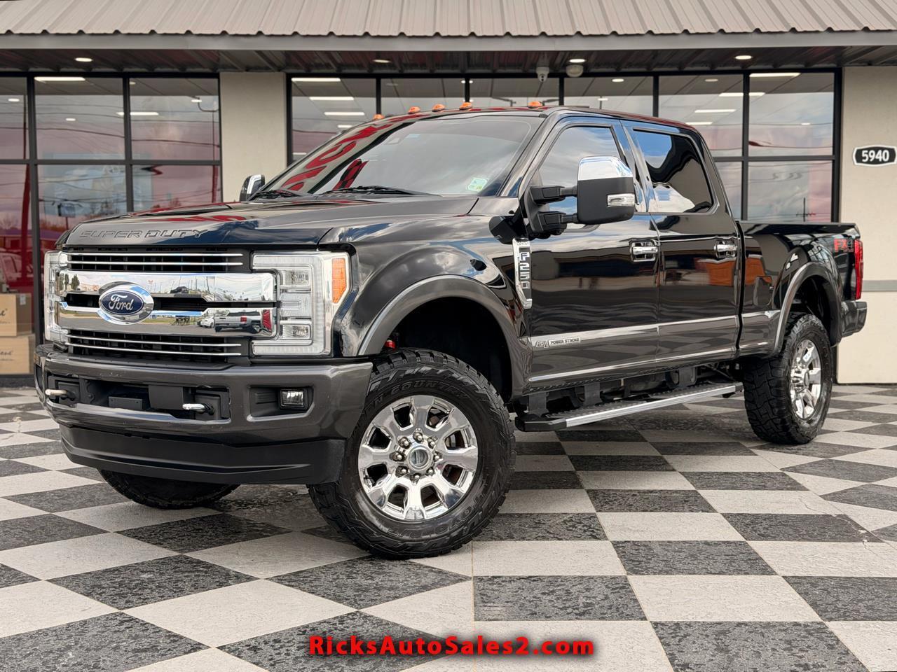2017 Ford F-250 SD King Ranch Crew Cab 4WD
