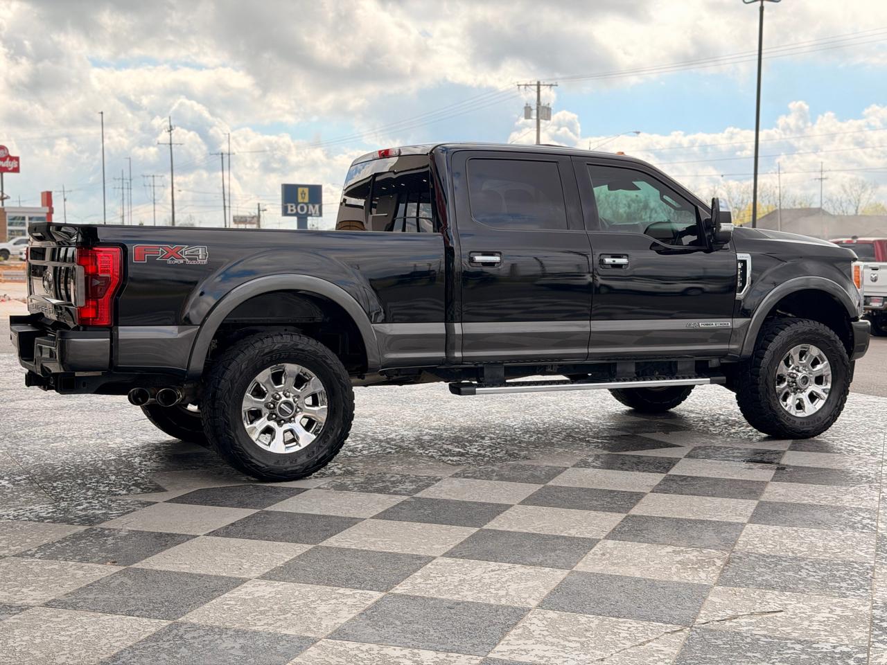 Ford F-250 SD King Ranch Crew Cab 4WD 2017