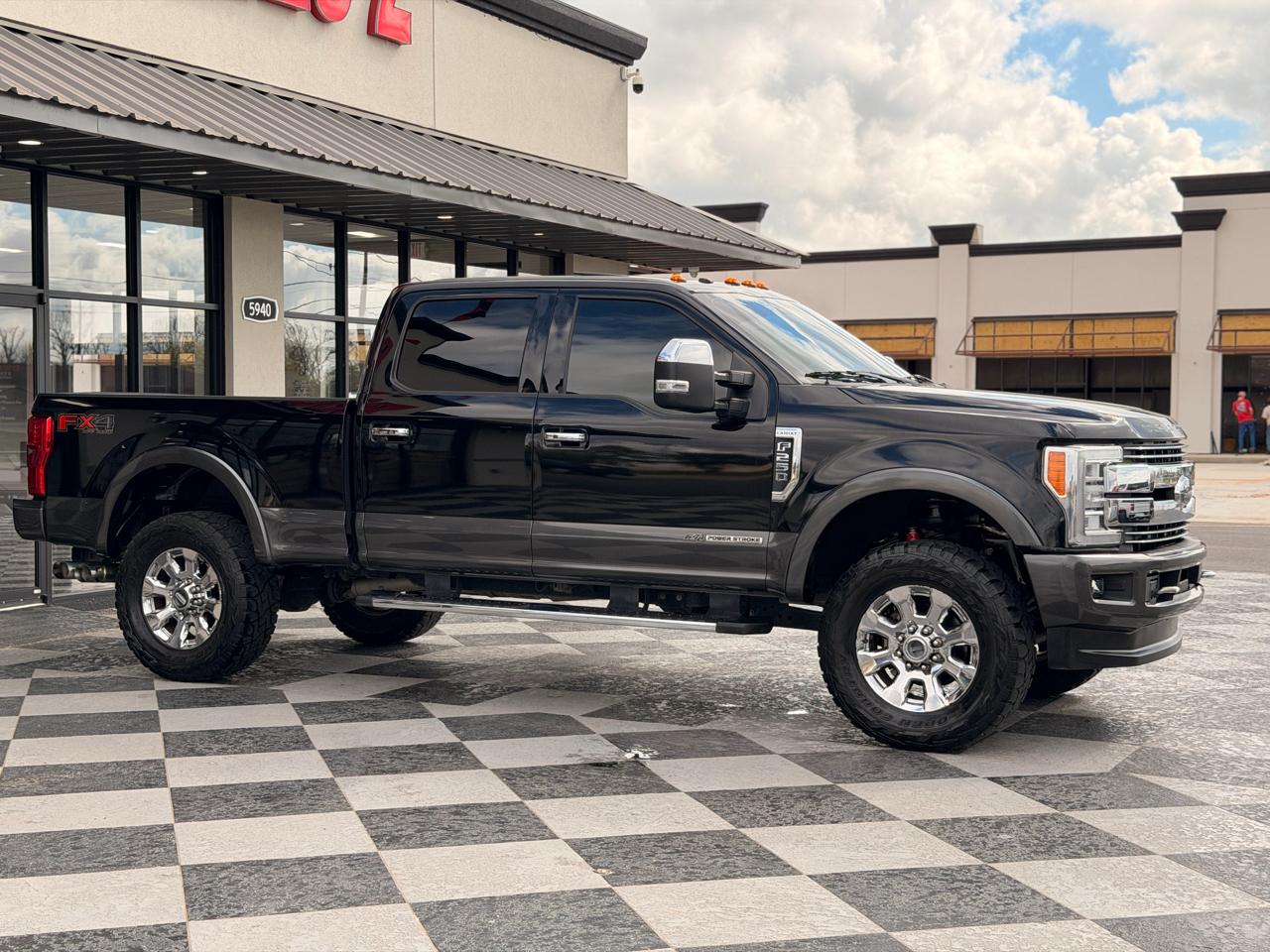 Ford F-250 SD King Ranch Crew Cab 4WD 2017