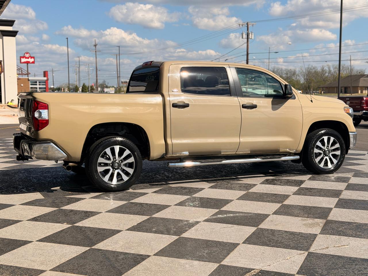 Toyota Tundra SR5 5.7L V8 CrewMax 2WD 2019