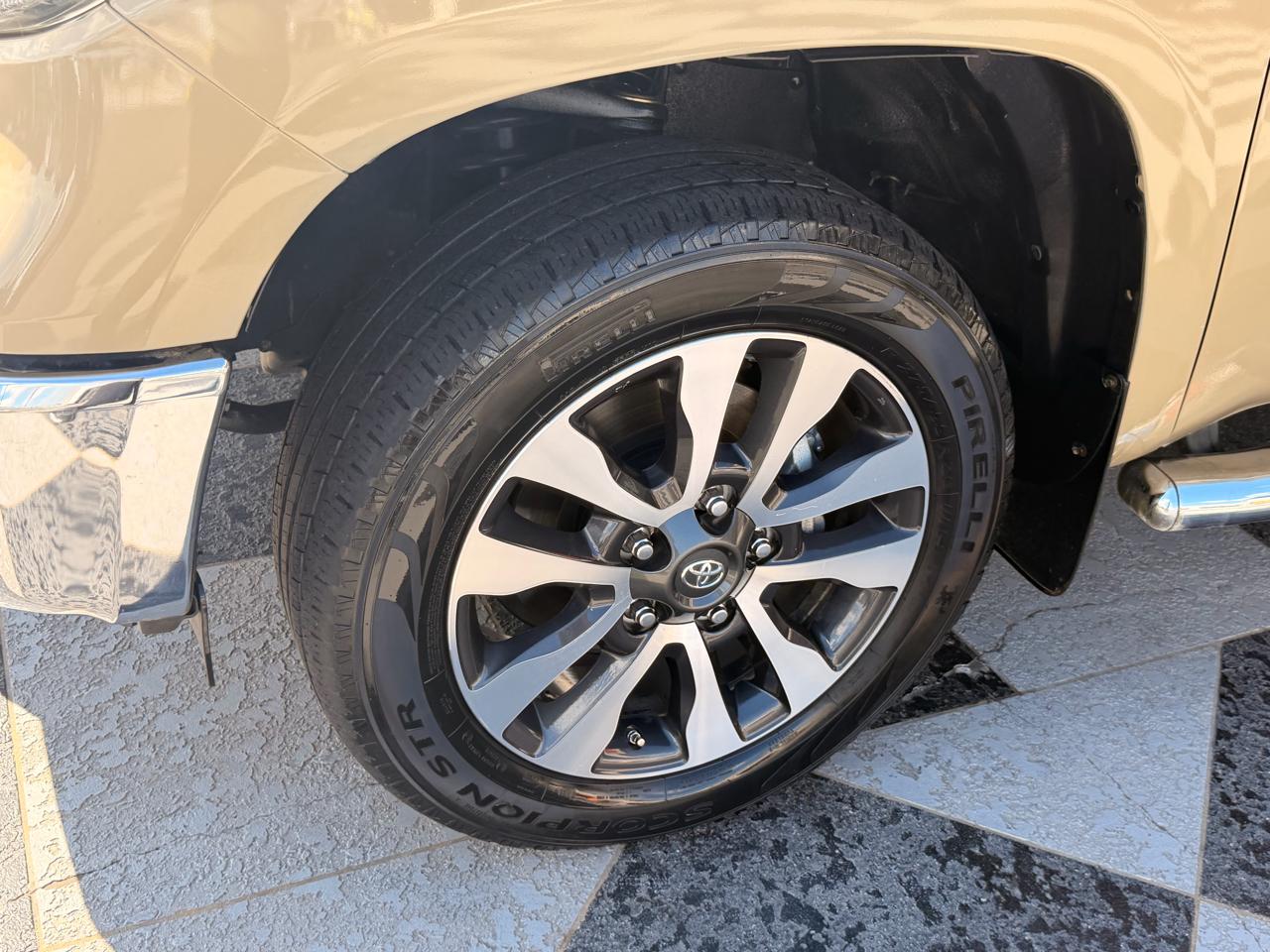 Toyota Tundra SR5 5.7L V8 CrewMax 2WD 2019