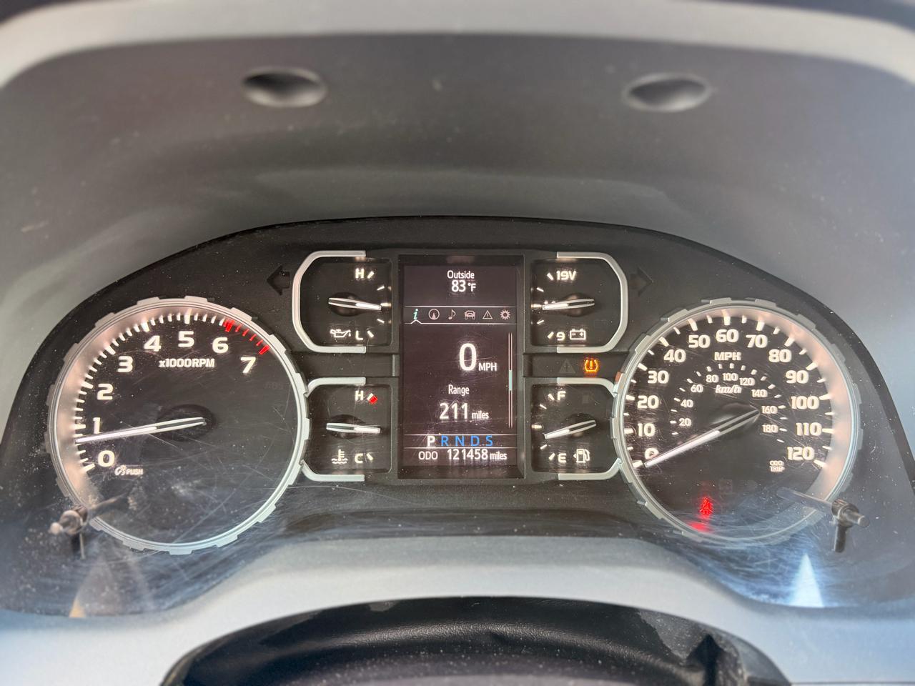 Toyota Tundra SR5 5.7L V8 CrewMax 2WD 2019
