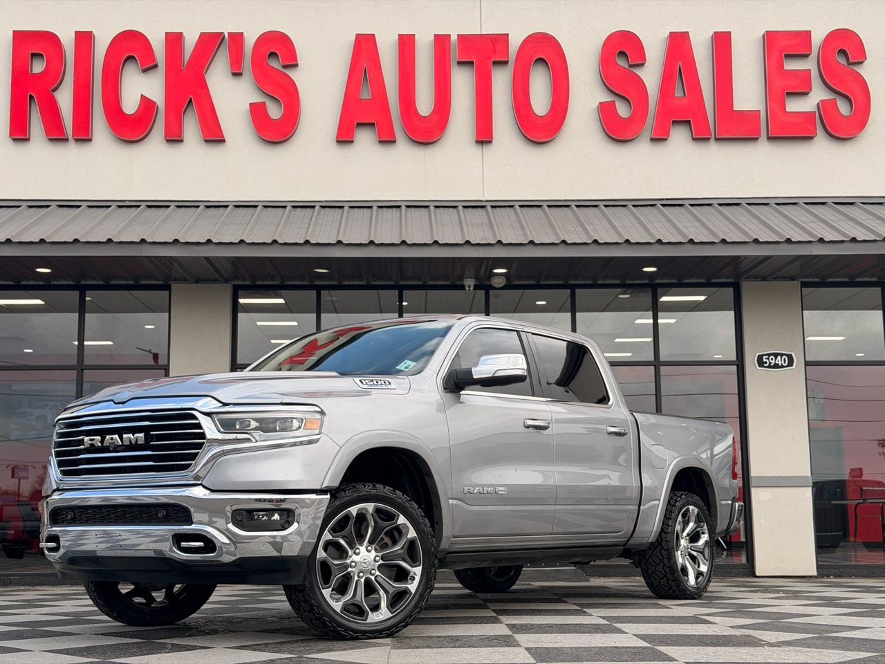 RAM 1500 Laramie Longhorn Crew Cab 4WD 2019
