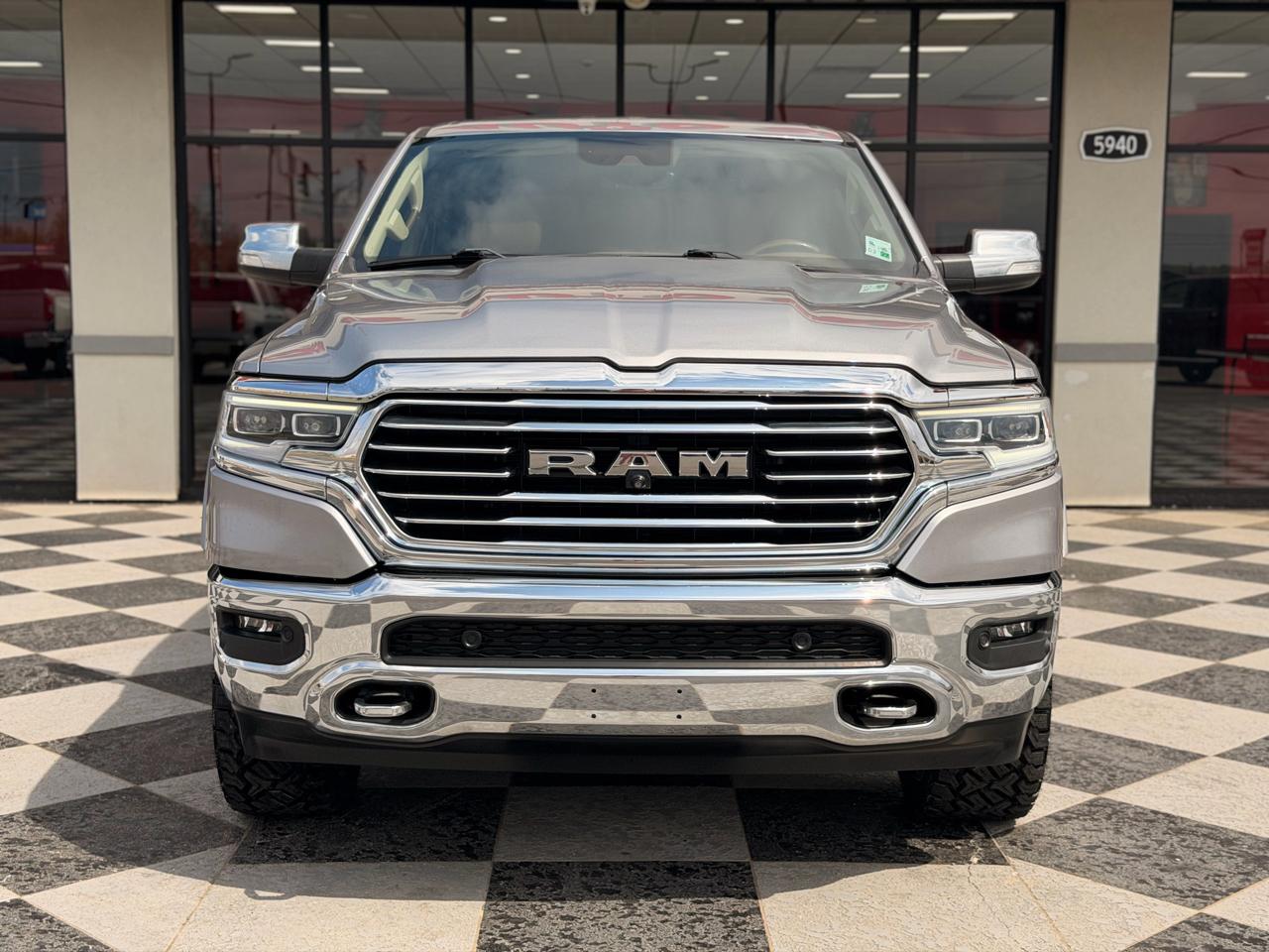 RAM 1500 Laramie Longhorn Crew Cab 4WD 2019