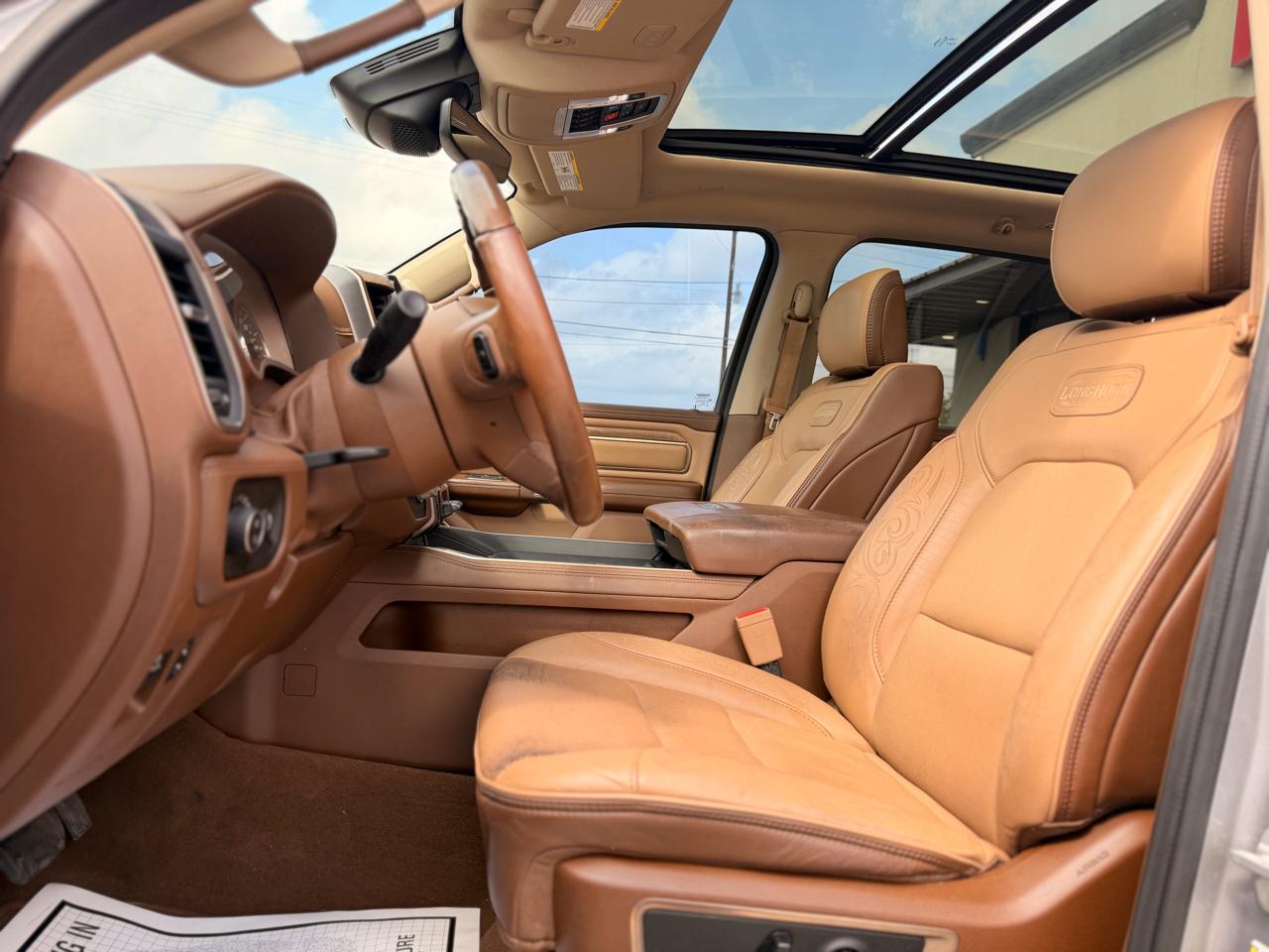 RAM 1500 Laramie Longhorn Crew Cab 4WD 2019