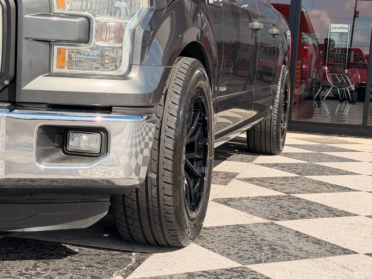 Ford F-150 XLT SuperCrew 2WD 2016