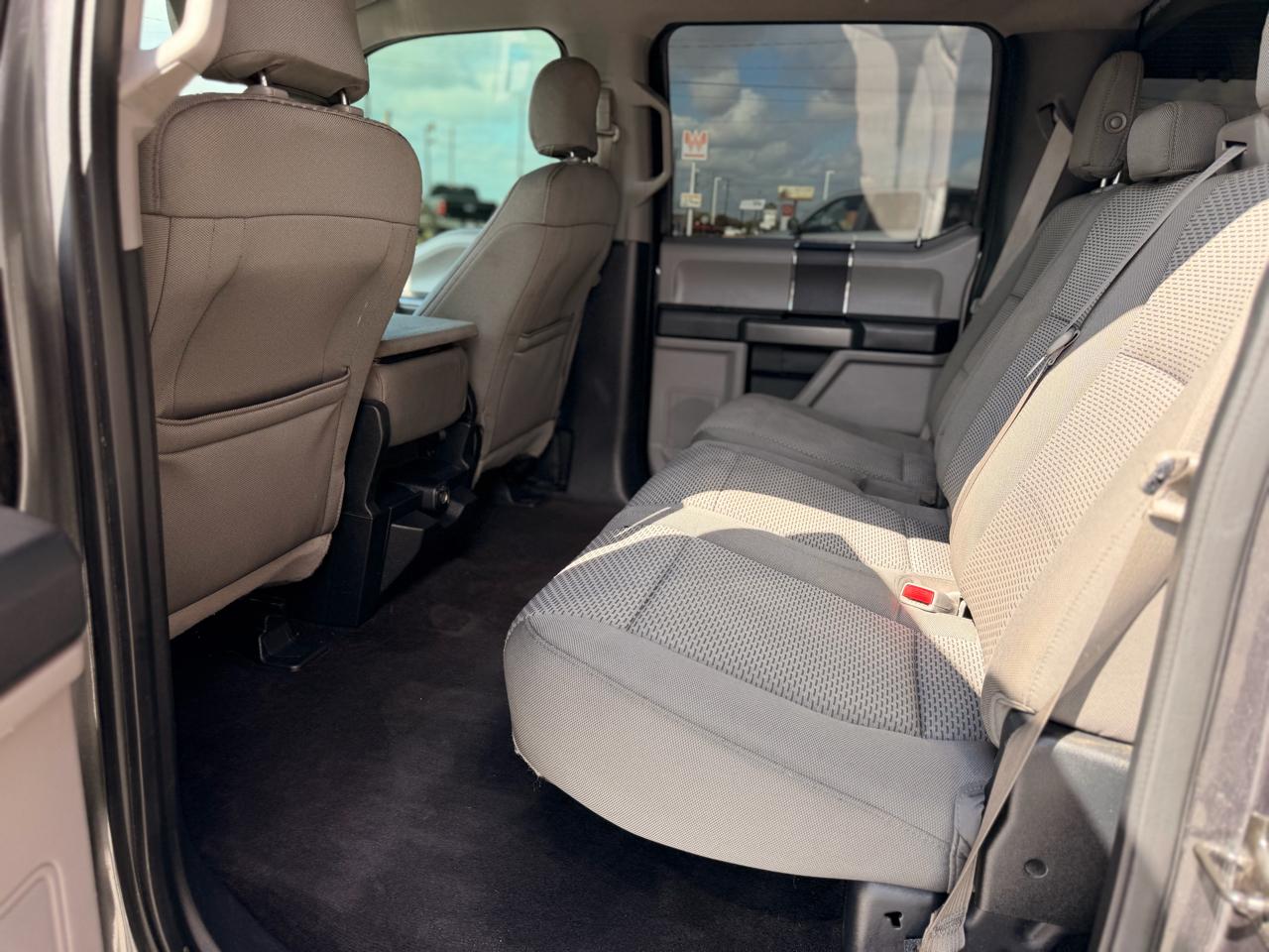 Ford F-150 XLT SuperCrew 2WD 2016