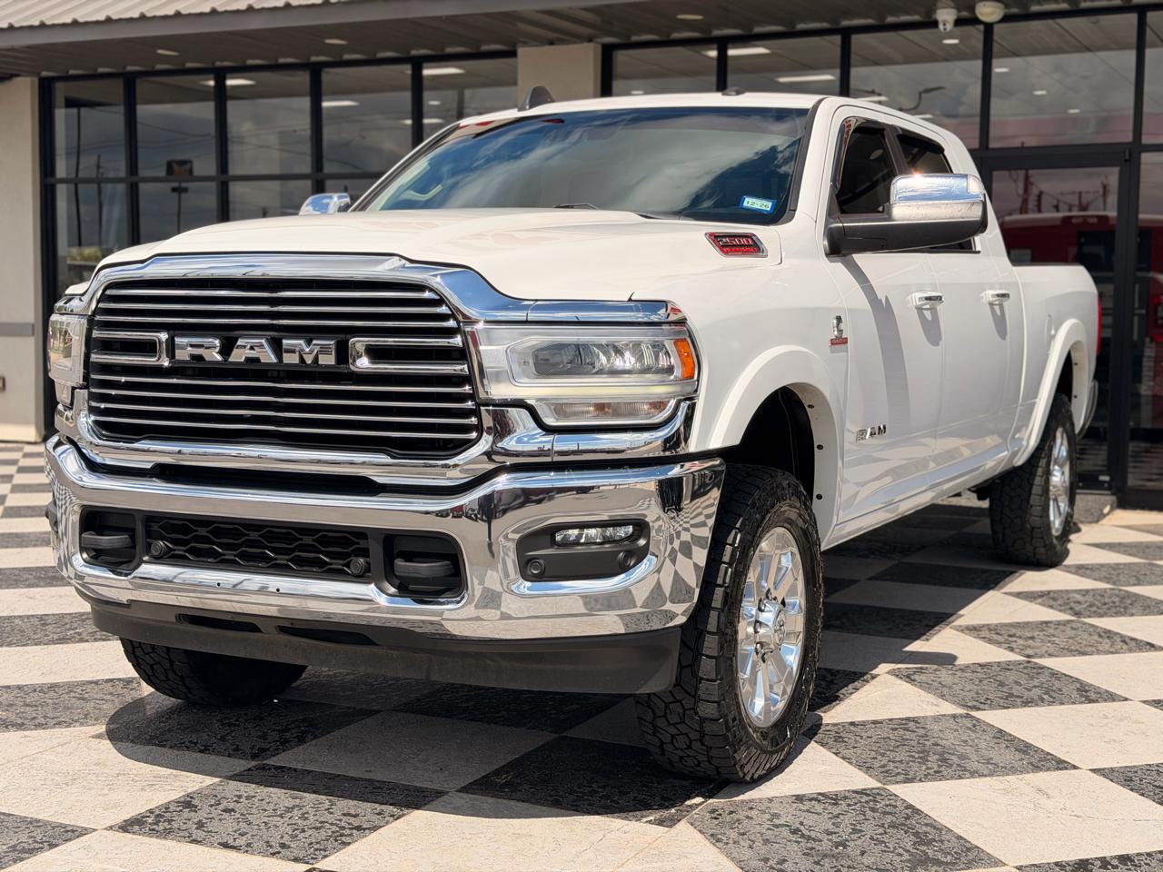 RAM 2500 Laramie Mega Cab 4WD 2022