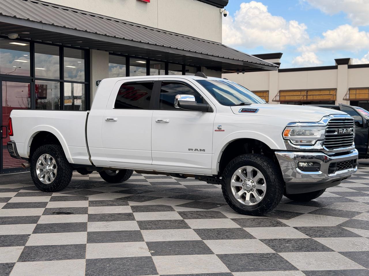 RAM 2500 Laramie Mega Cab 4WD 2022
