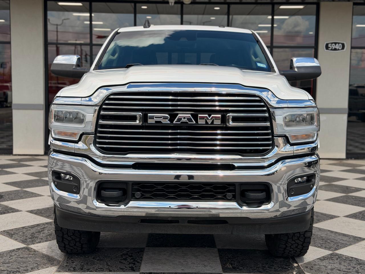 RAM 2500 Laramie Mega Cab 4WD 2022