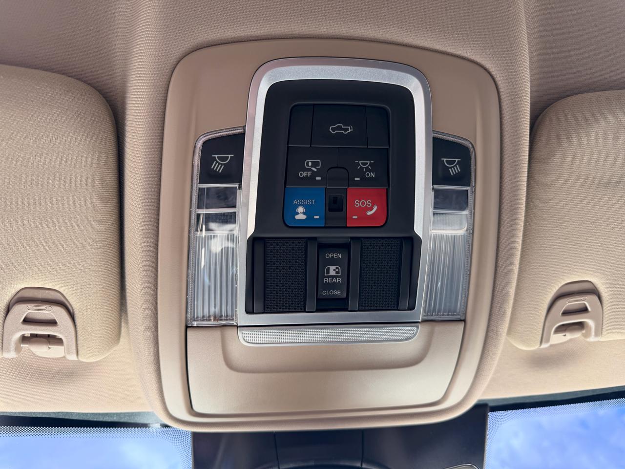 RAM 2500 Laramie Mega Cab 4WD 2022