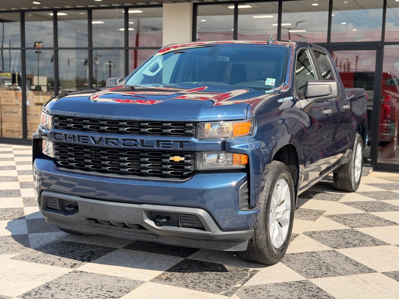 Chevrolet Silverado 1500 Custom Crew Cab 2WD 2021