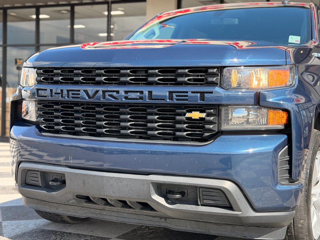Chevrolet Silverado 1500 Custom Crew Cab 2WD 2021